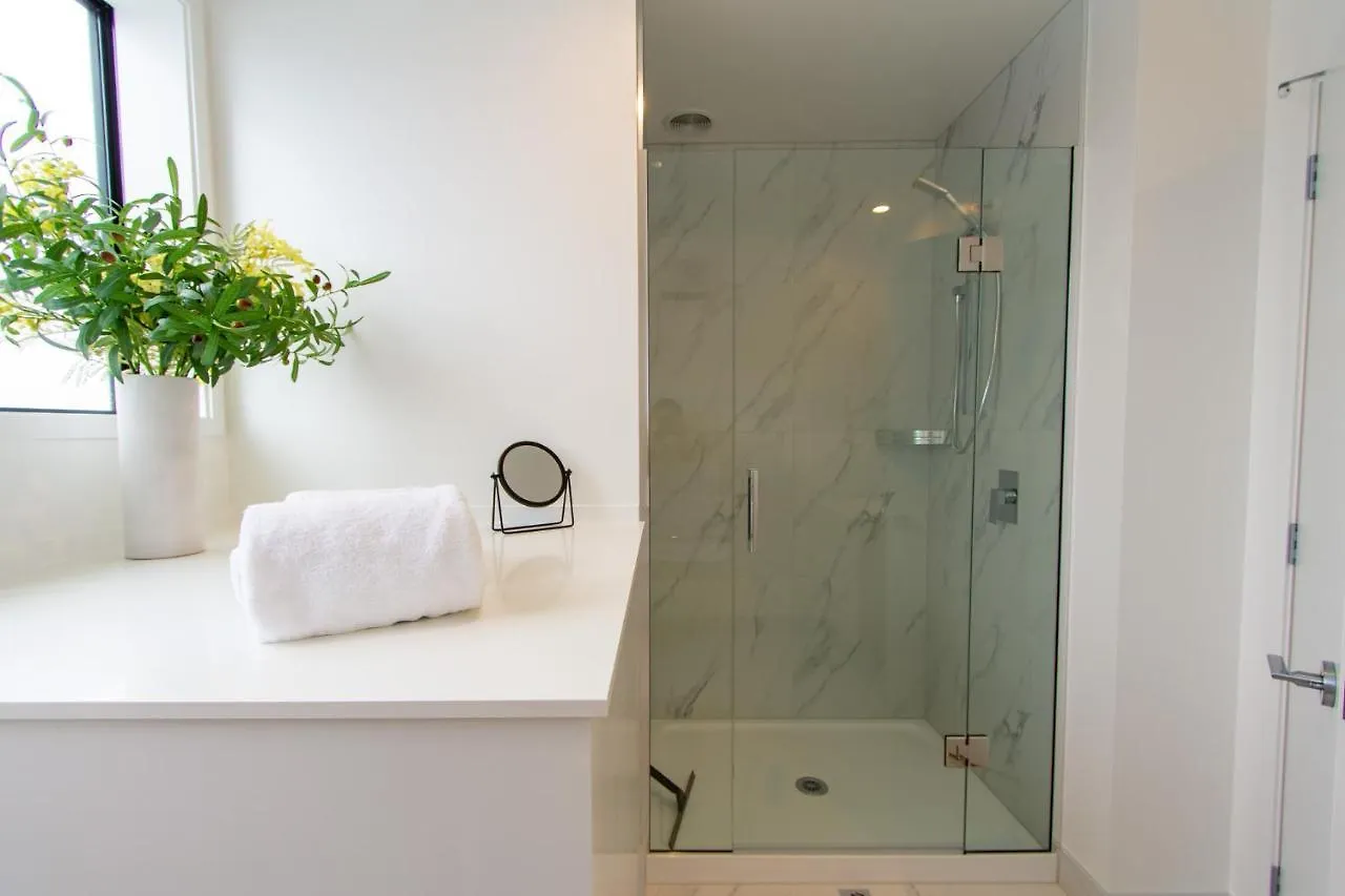 New Sophisticated City Pad Apartment Christchurch
