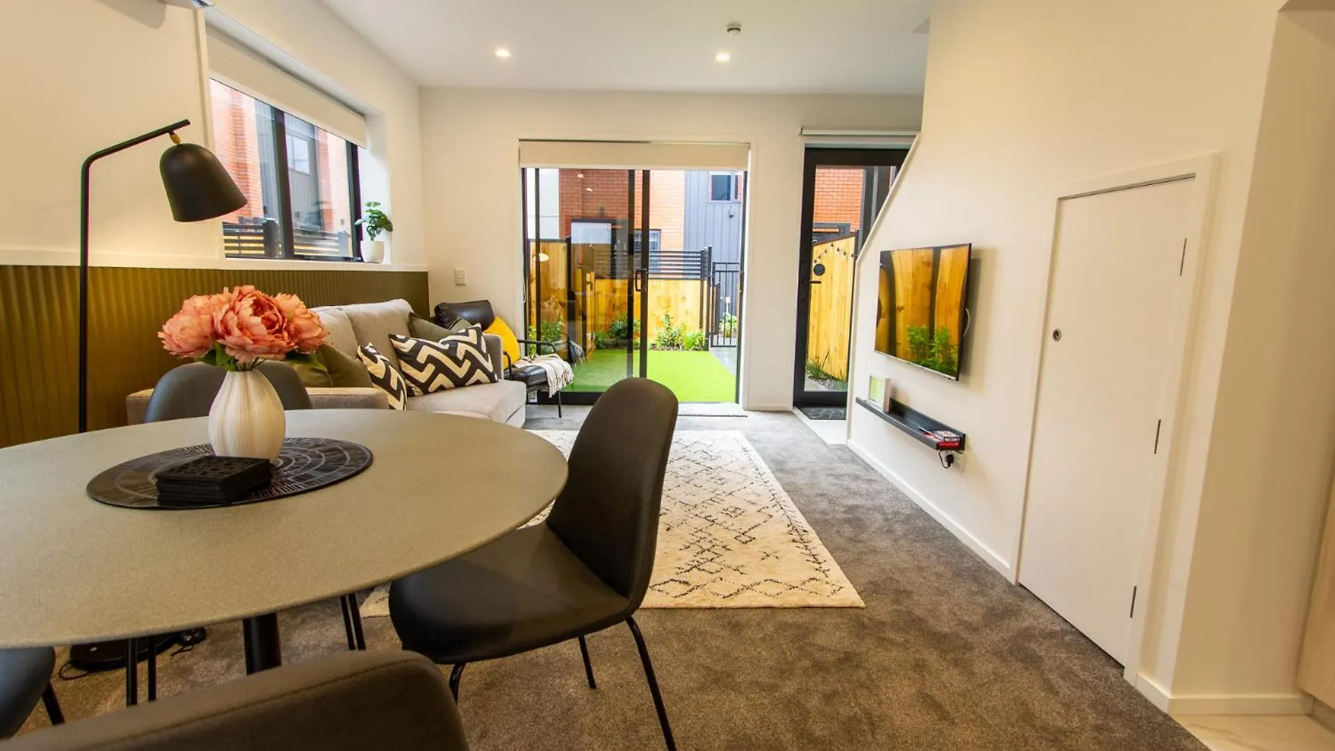 New Sophisticated City Pad Apartment Christchurch New Zealand