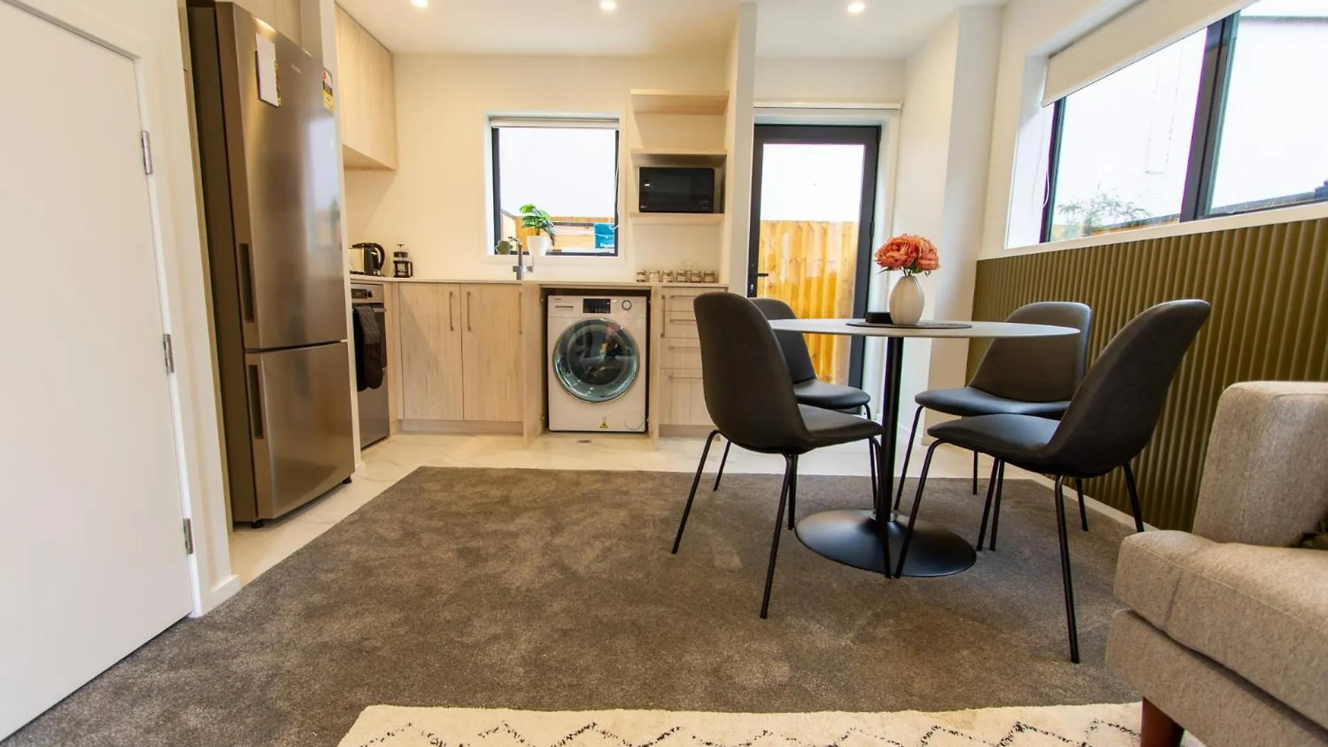 New Sophisticated City Pad Apartment Christchurch