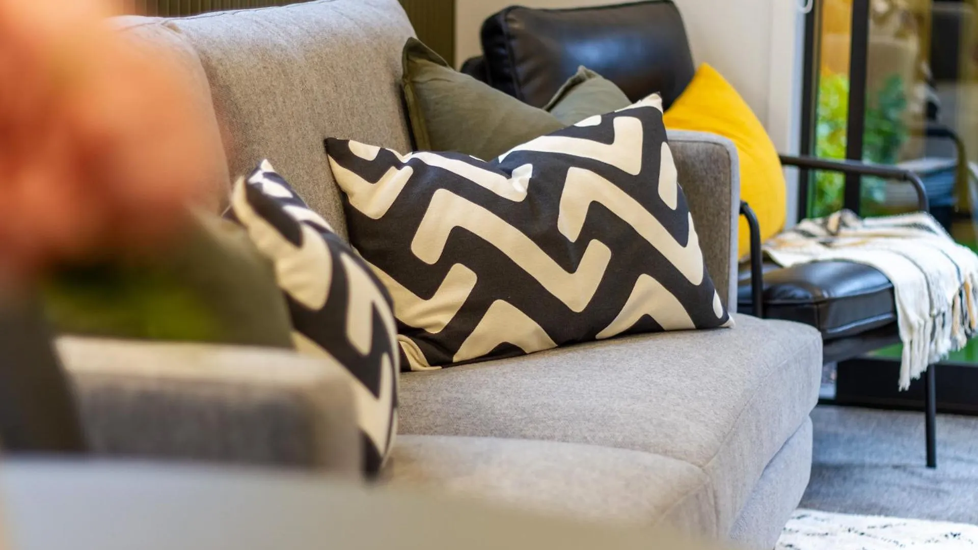 New Sophisticated City Pad Apartment Christchurch